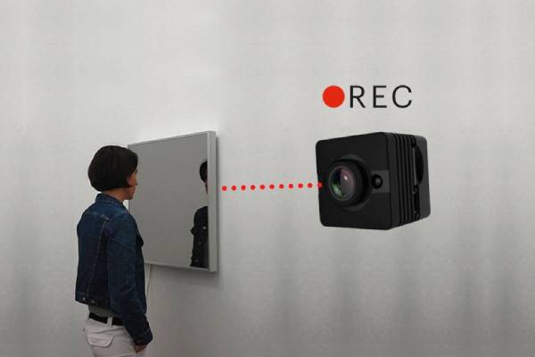 Camera ẩn có thể xuất hiện ở những nơi riêng tư như đối diện giường, tủ quần áo...