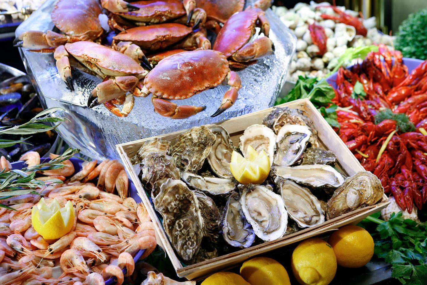 Hải sản ở nhà hàng lớn nhất nước Pháp