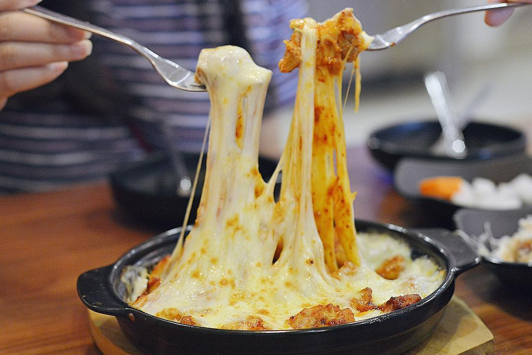 Ảnh: @imdatingfood.