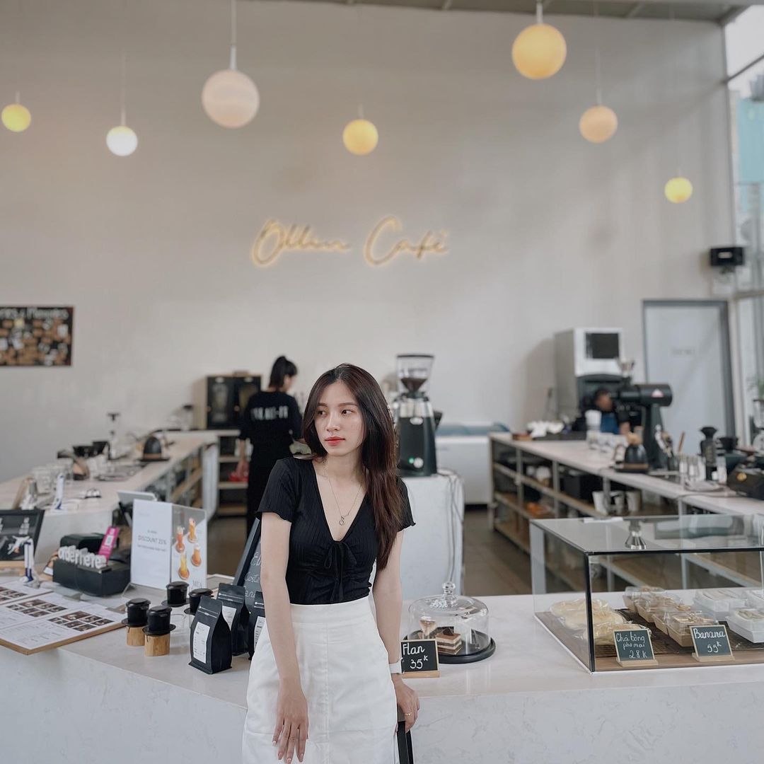 Quầy pha chế được nhiều bạn trẻ check-in. Ảnh: @muis.somewhere
