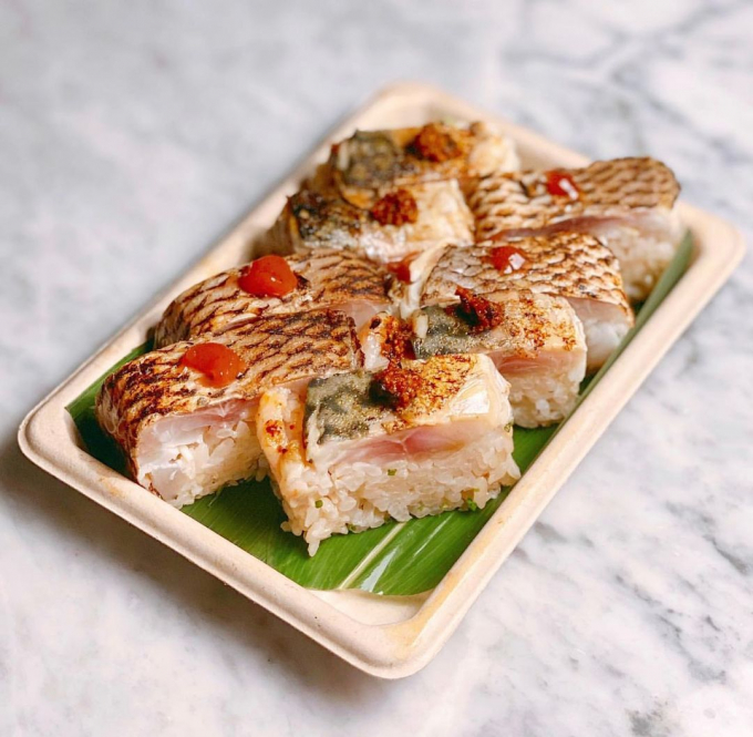 Oshizushi vuông vắn và đẹp mắt. Ảnh: @steakandmeggs