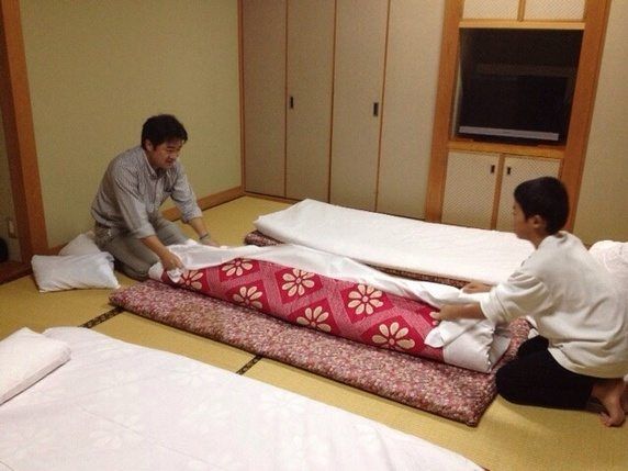 Vốn có hệ thống sưởi hiện đại, người dân Nhật ngủ đất vẫn khá thoải mái dù trời mát hay nóng