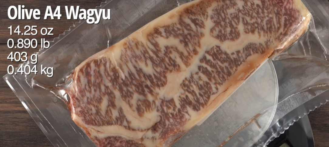 Cận cảnh đường vân thịt. Ảnh: Kênh Guga Foods