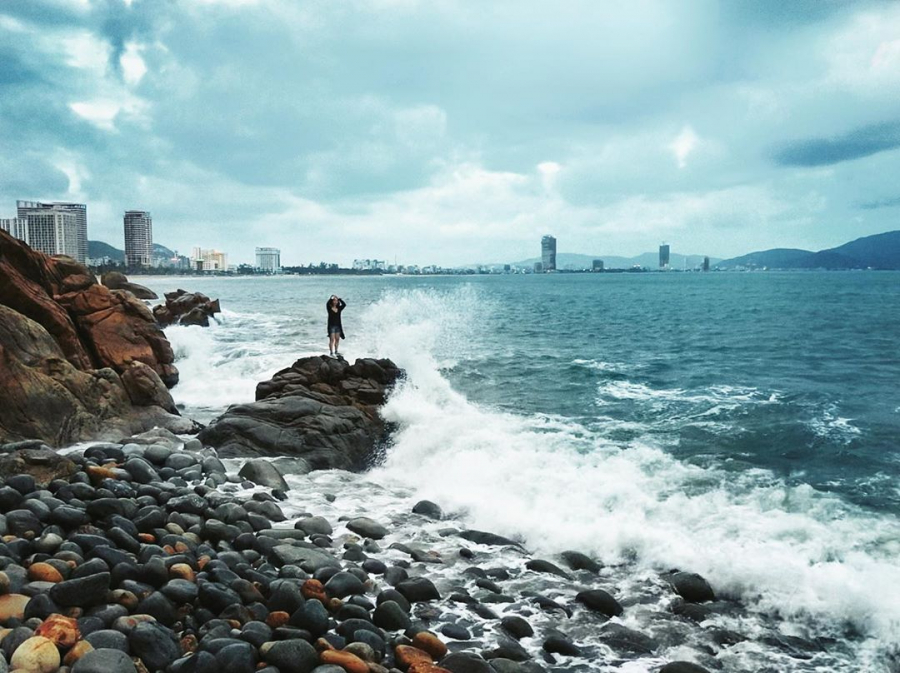 Nơi này từng được hoàng hậu Nam Phương yêu thích, nên đã đổi tên thành bãi tắm Hoàng Hậu