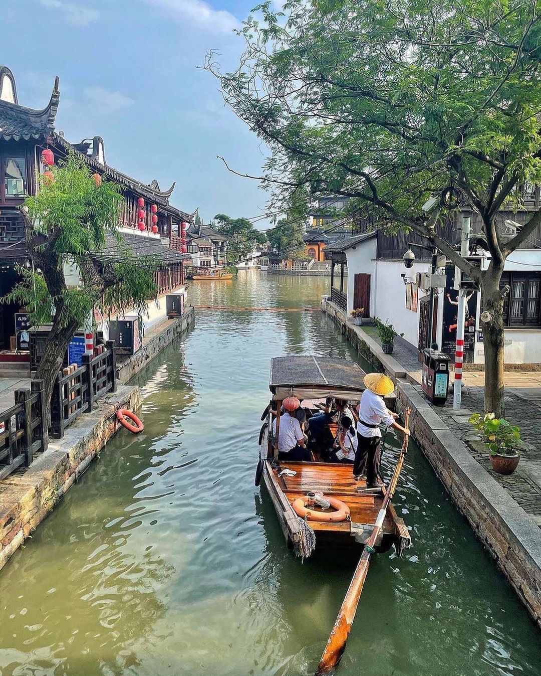 Làng nước Chu Trang (Zhujiajiao). Ảnh: @steiner_soph