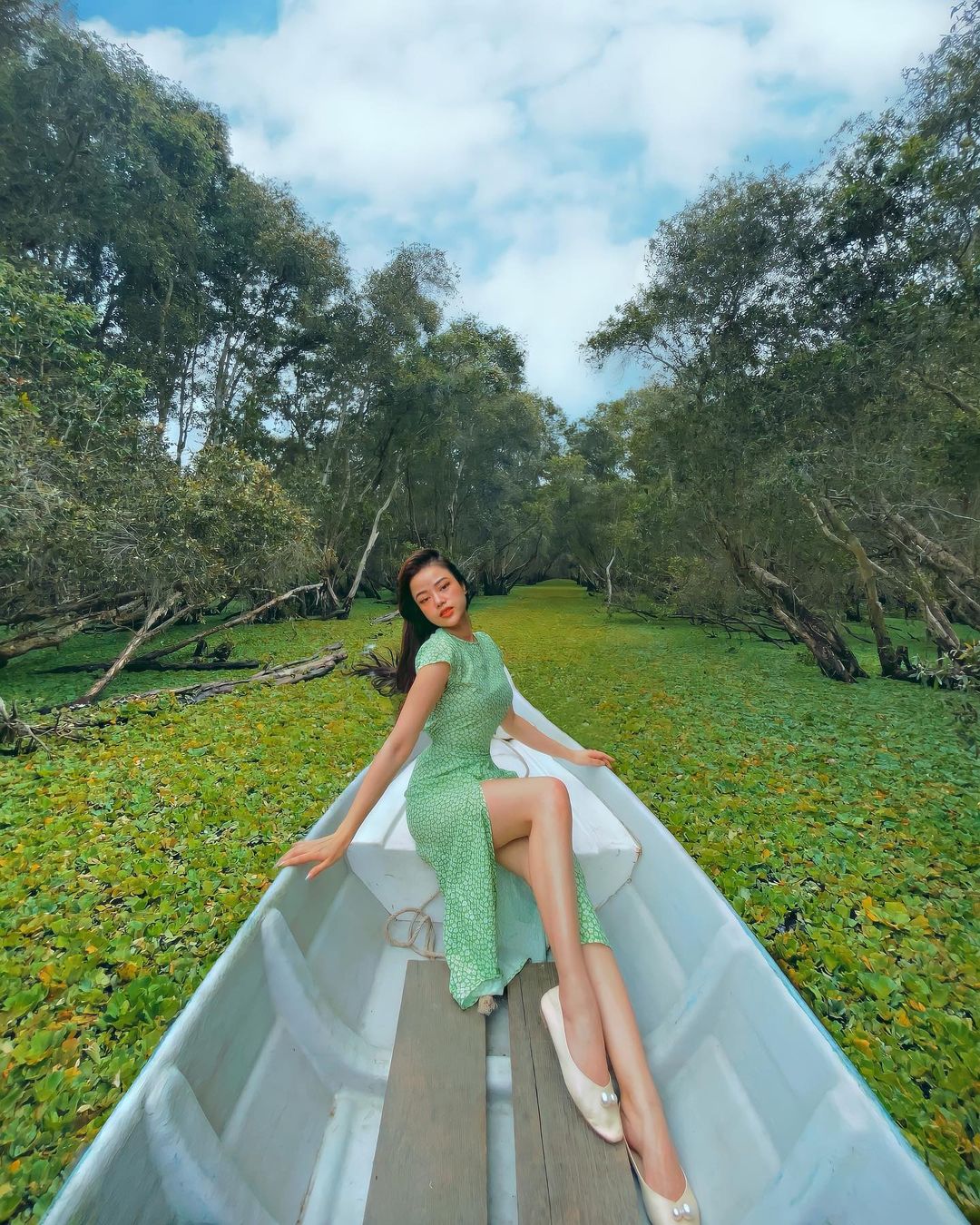Rừng tràm Trà Sư là một điểm du lịch nổi tiếng ở An Giang. Ảnh: @lylymeomeo
