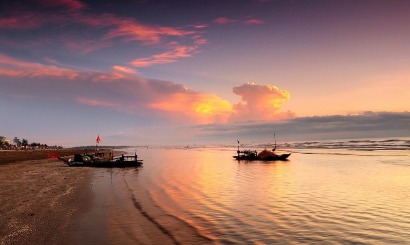 Biển Diễn Thành đẹp nhất là lúc hoàng hôn