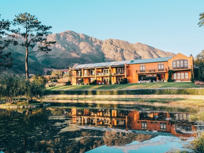 Vẻ đẹp không thể cưỡng lại của Khách sạn Wickaninnish Inn
