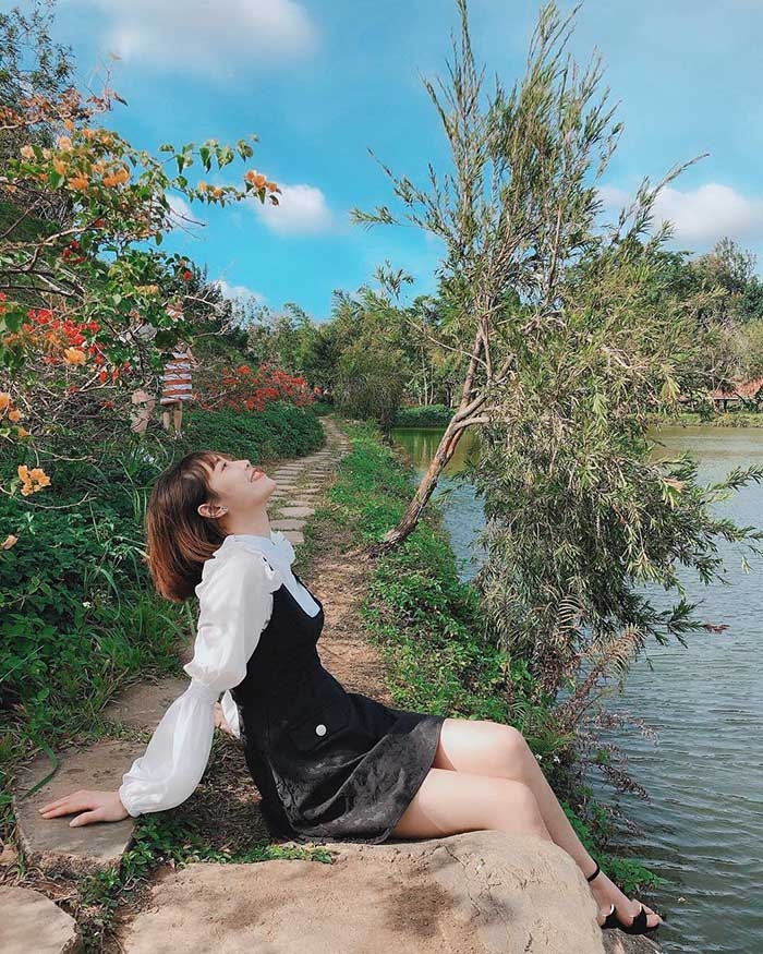 Sắc hoa ngập tràn mỗi mùa hè