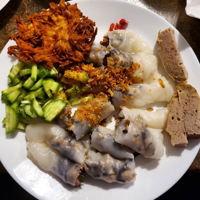 Lớp nhân đa dạng của bánh cuốn đất Hà thành