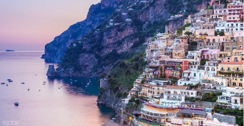 Positano Ý