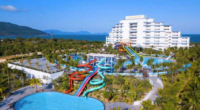 Cam Ranh Riviera Beach Resort & Spa thu hút đông đảo du khách nội địa
