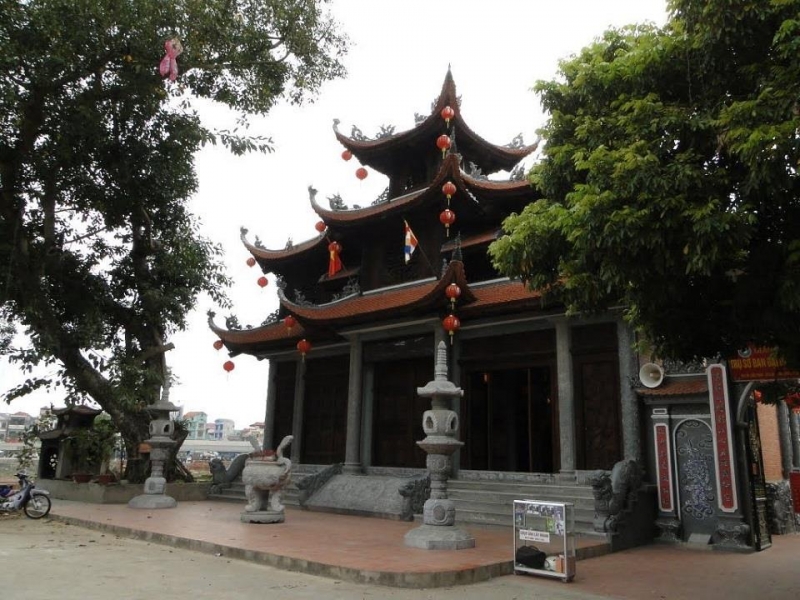 Đền Công Đồng Bắc Lệ