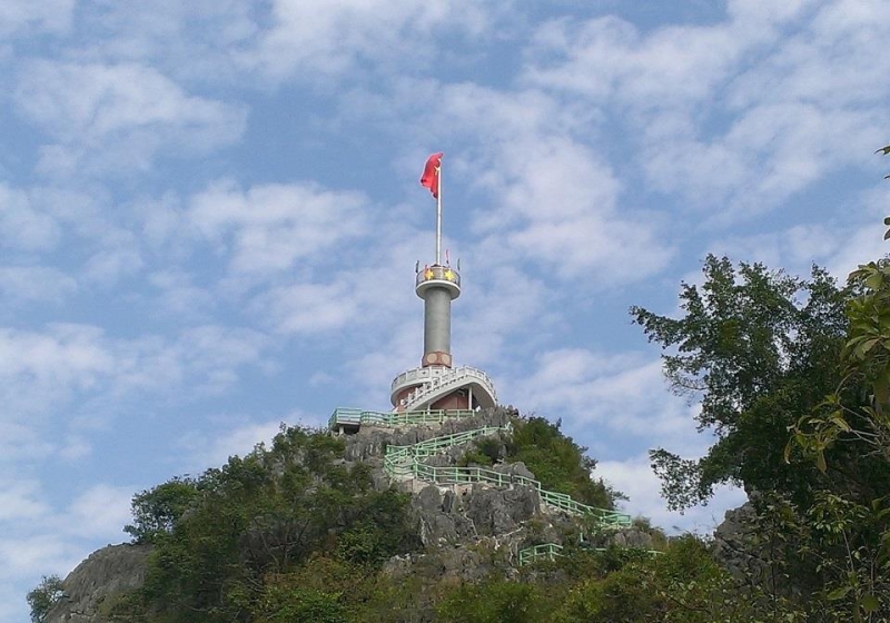 Cột cờ Phai Vệ