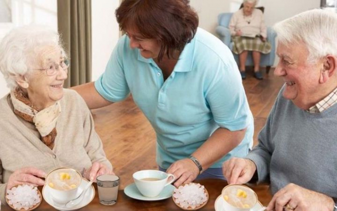 Yến sào tốt cho hoạt động của não bộ, giúp đầu óc minh mẫn