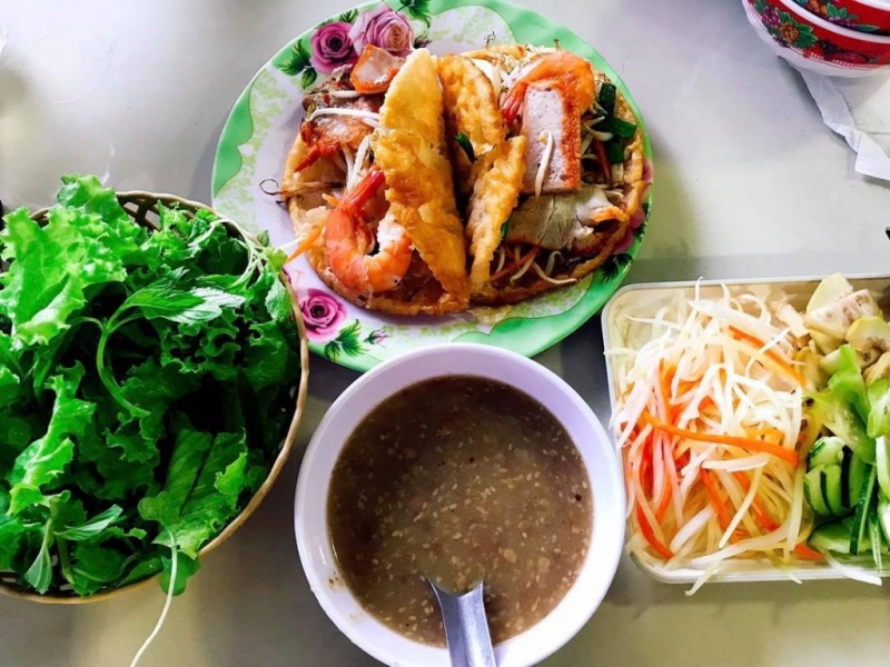 top-5-quan-banh-khoai-ngon-nuc-tieng-o-hue-ma-ban-nen-den-11539