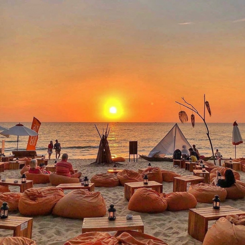 Ảnh: ocsenbeachbar