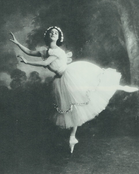 Nữ vũ công ballet Pavlova.