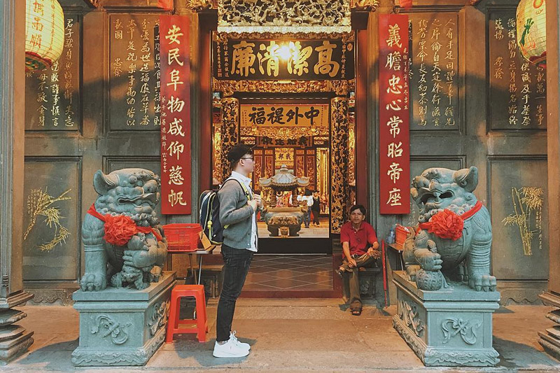 Chùa Ông - ngôi chùa cầu may nổi tiếng ở Sài Gòn