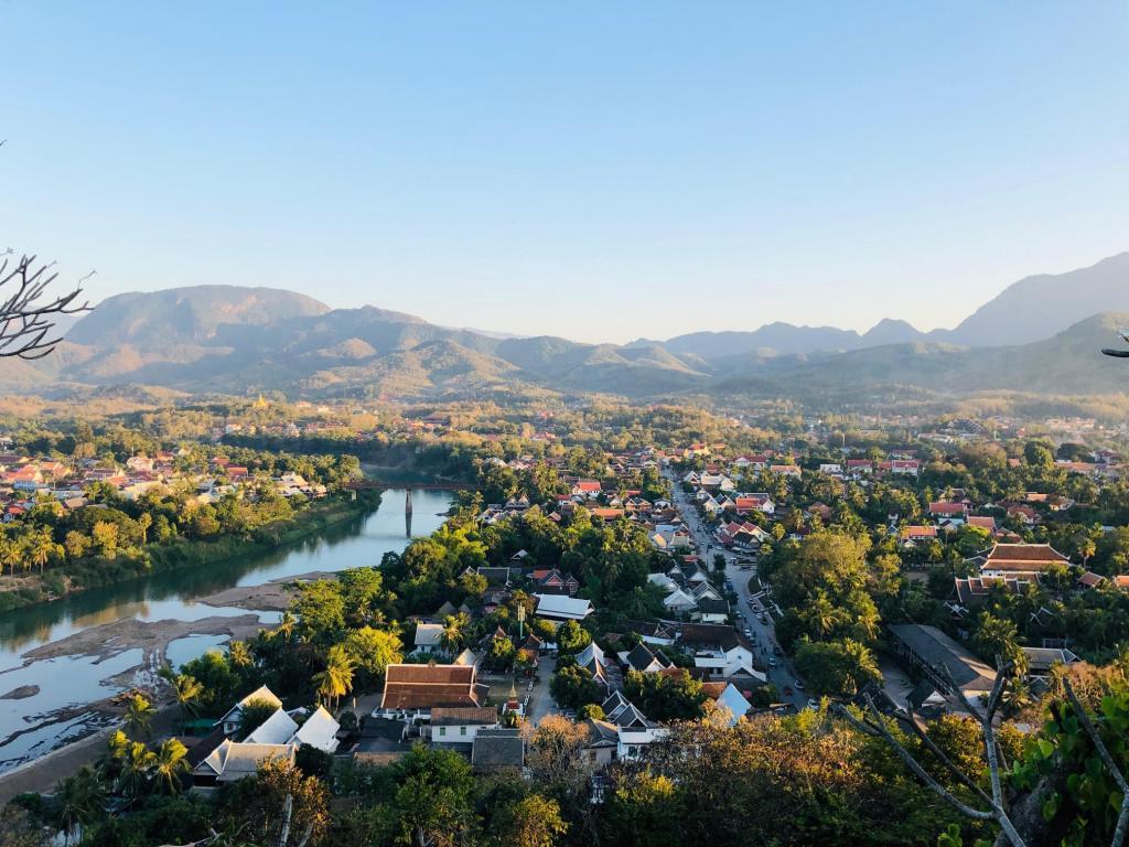 Những hoạt động thú vị định phải thử khi đi du lịch Luang Prabang