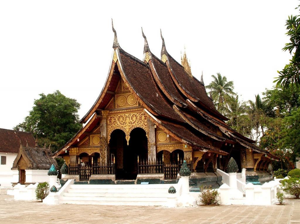 Ghé thăm những ngôi chùa ở Luang Prabang, Lào