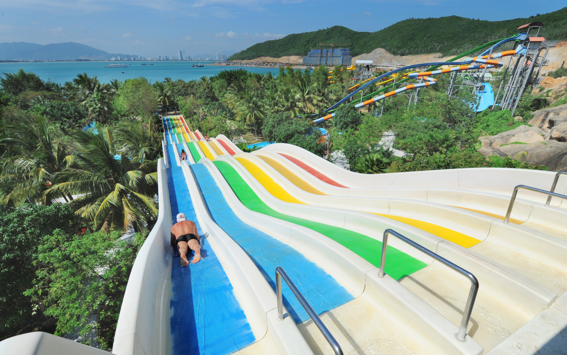 Vinpearl Land WaterPark Nha Trang
