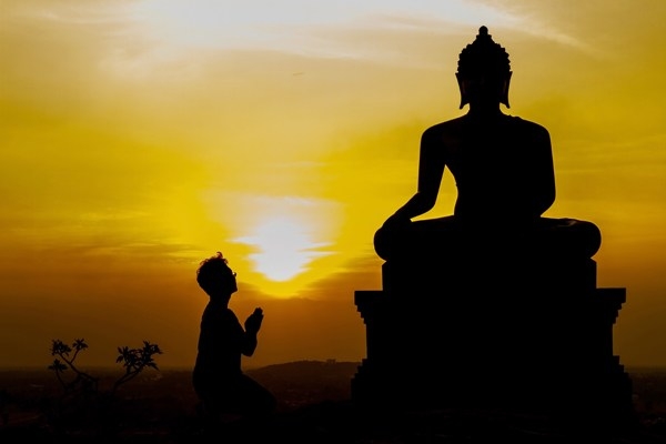 Bây giờ tôi mới hiểu vì sao lại có dòng chữ