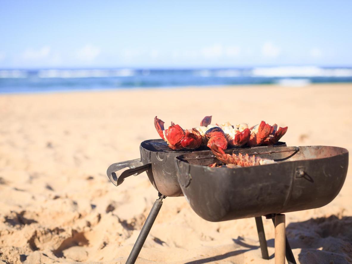 Thuê chỗ nướng BBQ ở bãi biển Bibi của Itoman