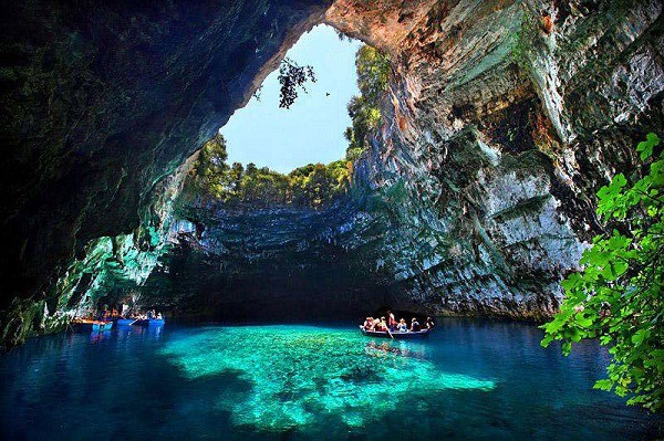Hồ Melissani ở Kefalonia, Hy Lạp