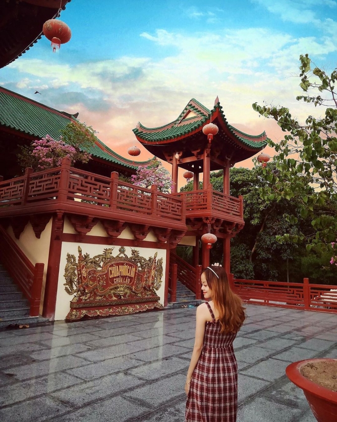 Chùa thu hút rất nhiều du khách tham quan Ảnh: phuongminh2507