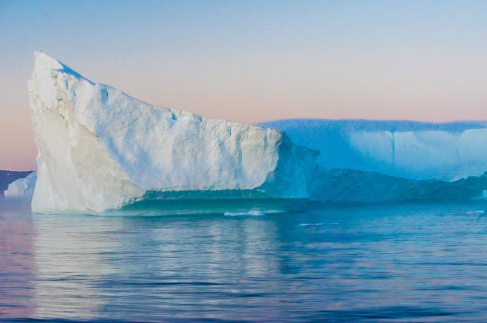 11 North Ice Greenland ThinkstockPhotos-600062096