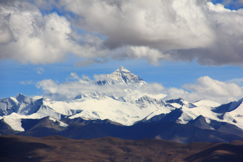 Nguy hiểm khi leo lên đỉnh Everest, Trung Quốc