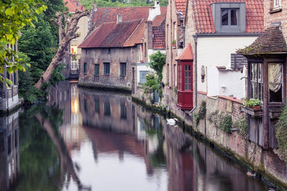 Bruges - Venice của phương Bắc bởi những con kênh tuyệt đẹp