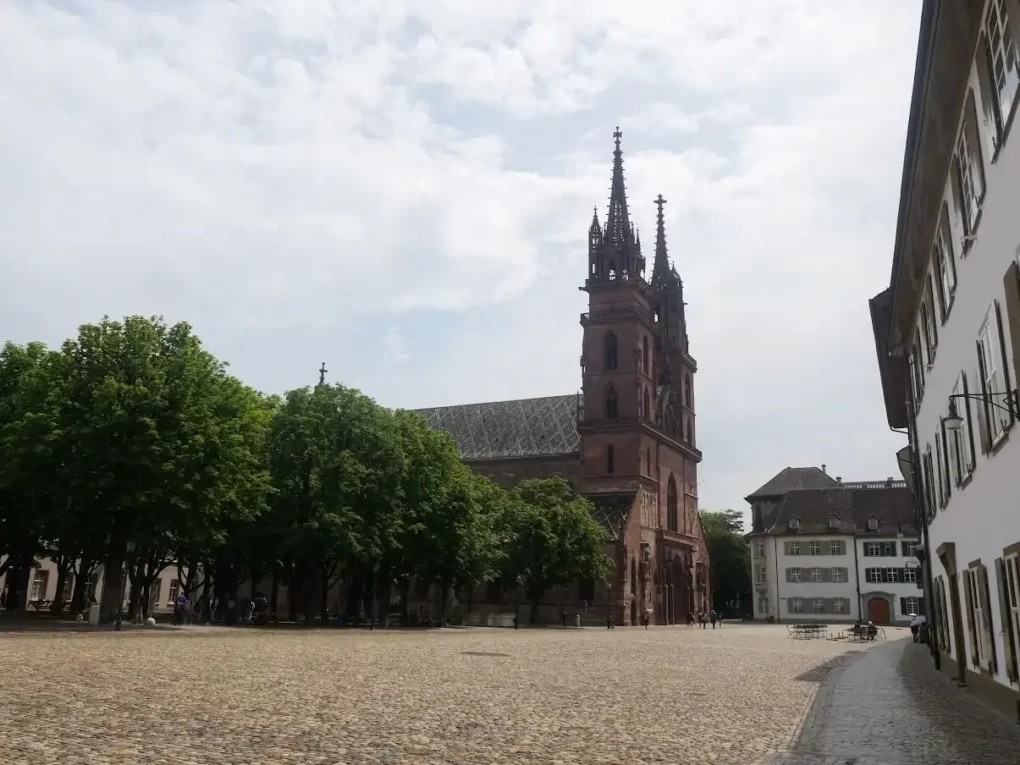 Basel-cathedral-1020x765