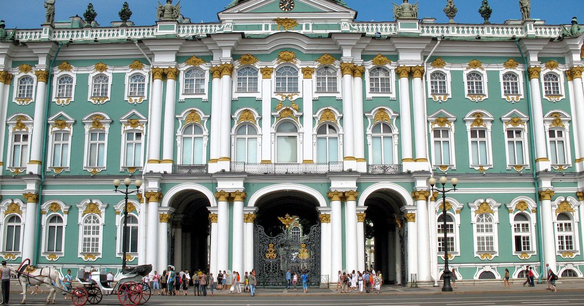 Bảo tàng Hermitage ở Saint Petersburg là một trong những bảo tàng ở Châu Âu tốt nhất bạn nên đến