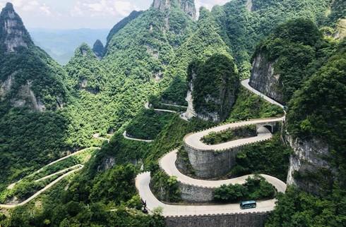 Hành trình lên cổng trời