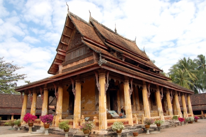 Chùa cổ Wat Sisaket
