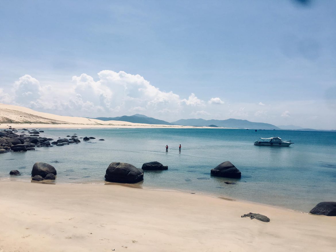 Đề Gi - Vũng Bồi mang vẻ đẹp hoang sơ