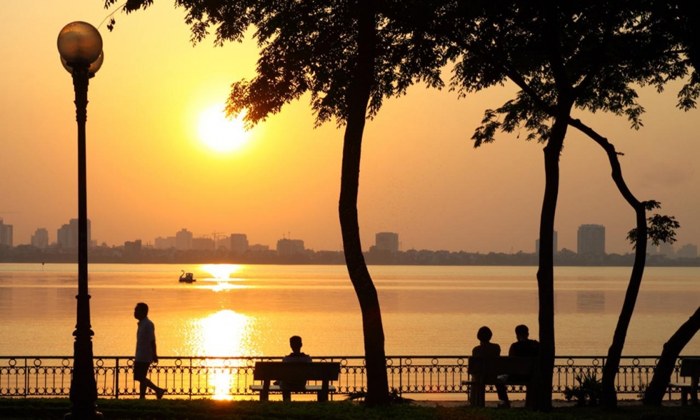 top_5_diem_ngam_hoang_hon_ha_noi_3-110446