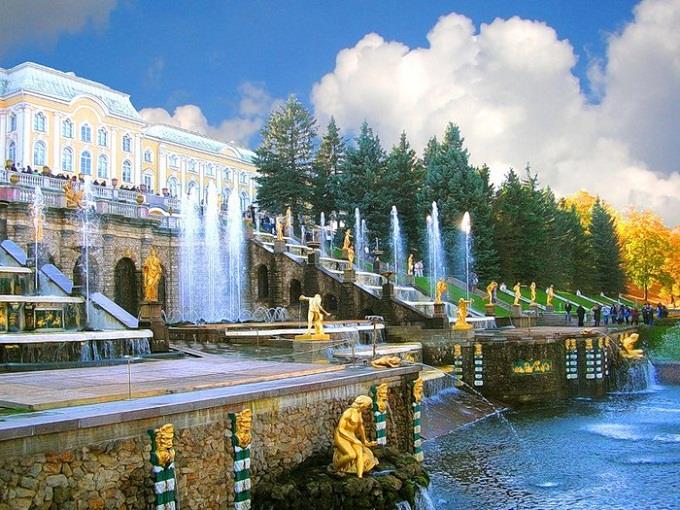 Hướng dẫn tham quan cung điện Peterhof, Nga