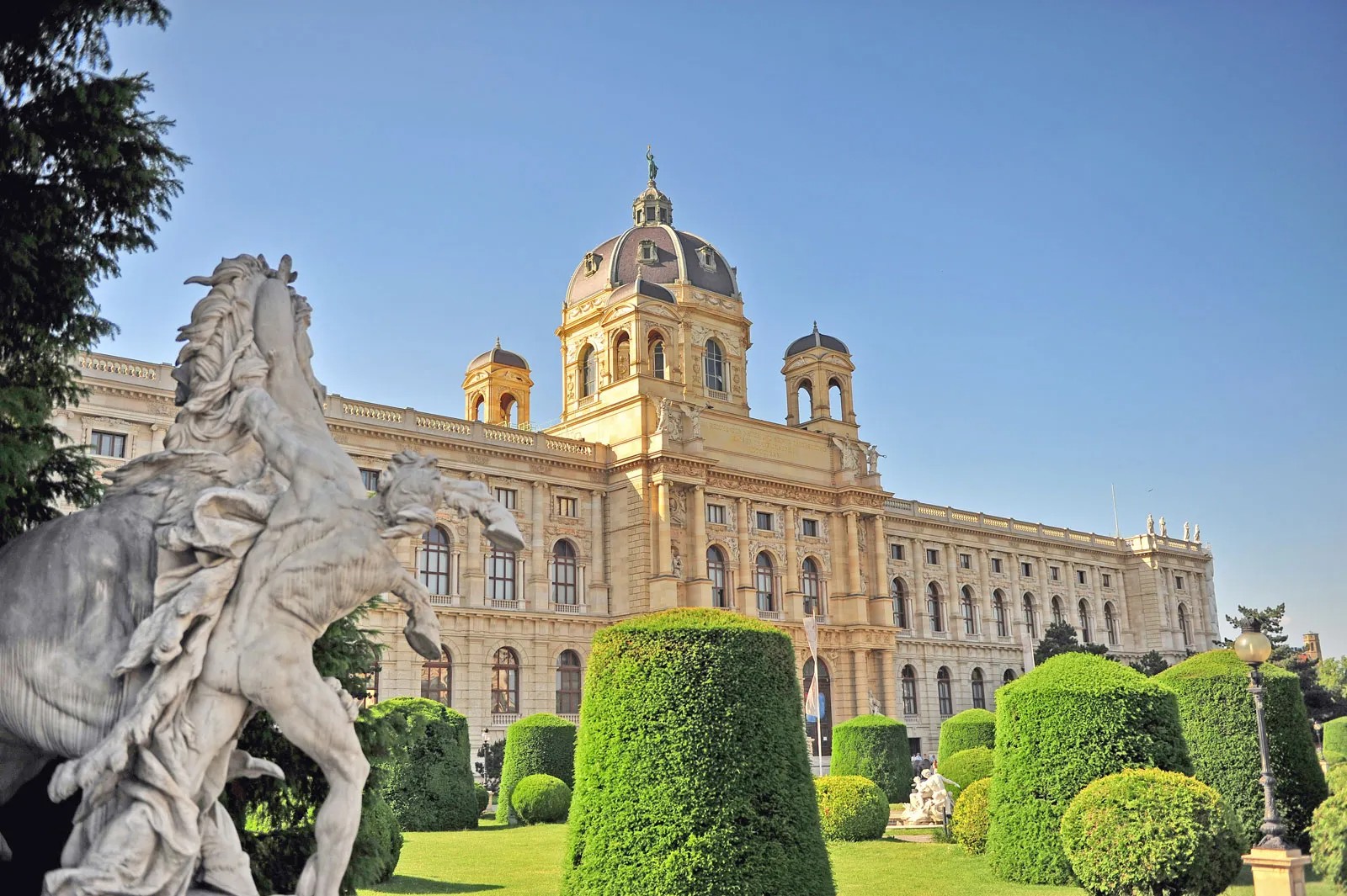 Kunsthistorisches-Museum-Vienna-Austria