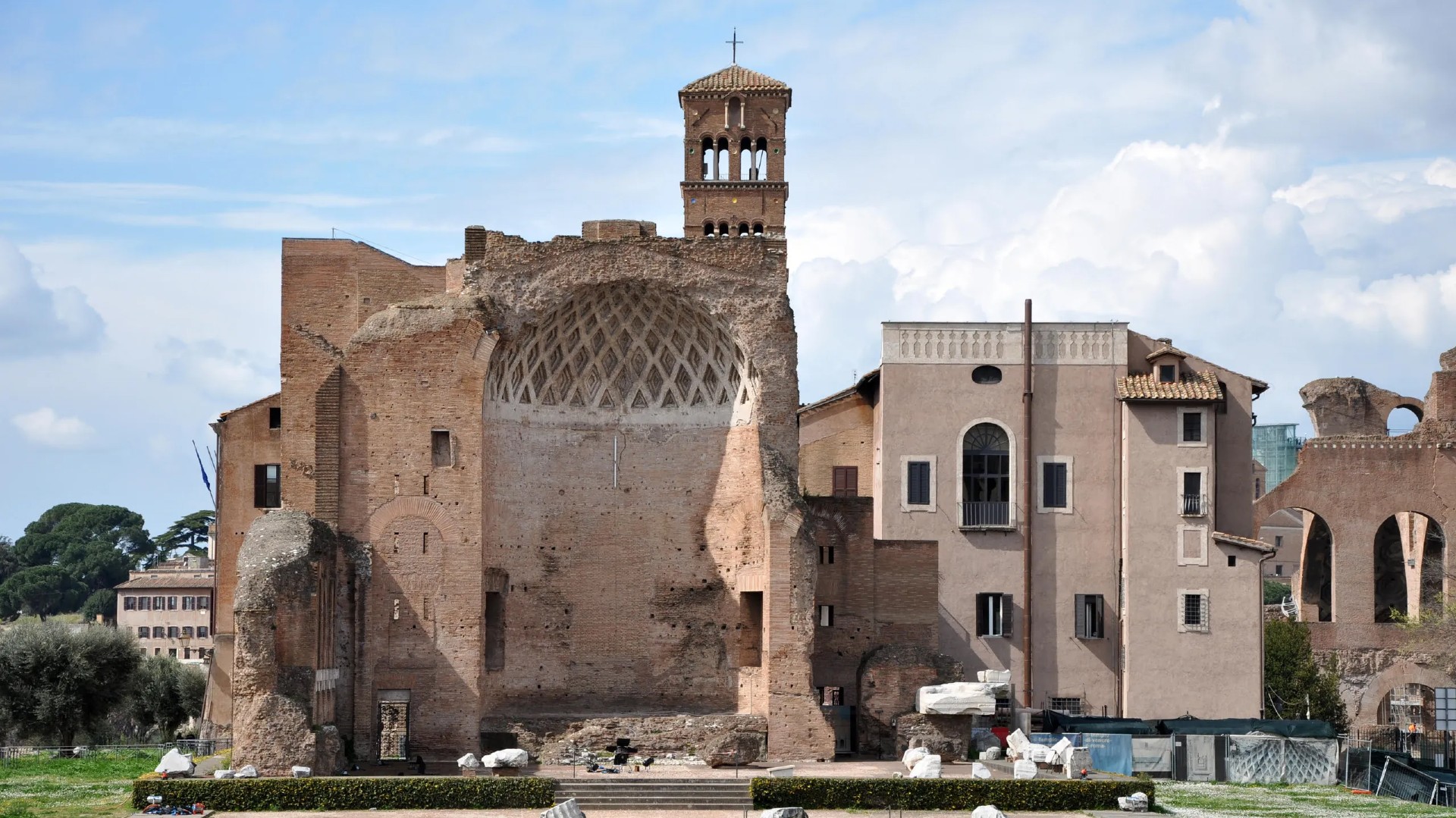 Domus