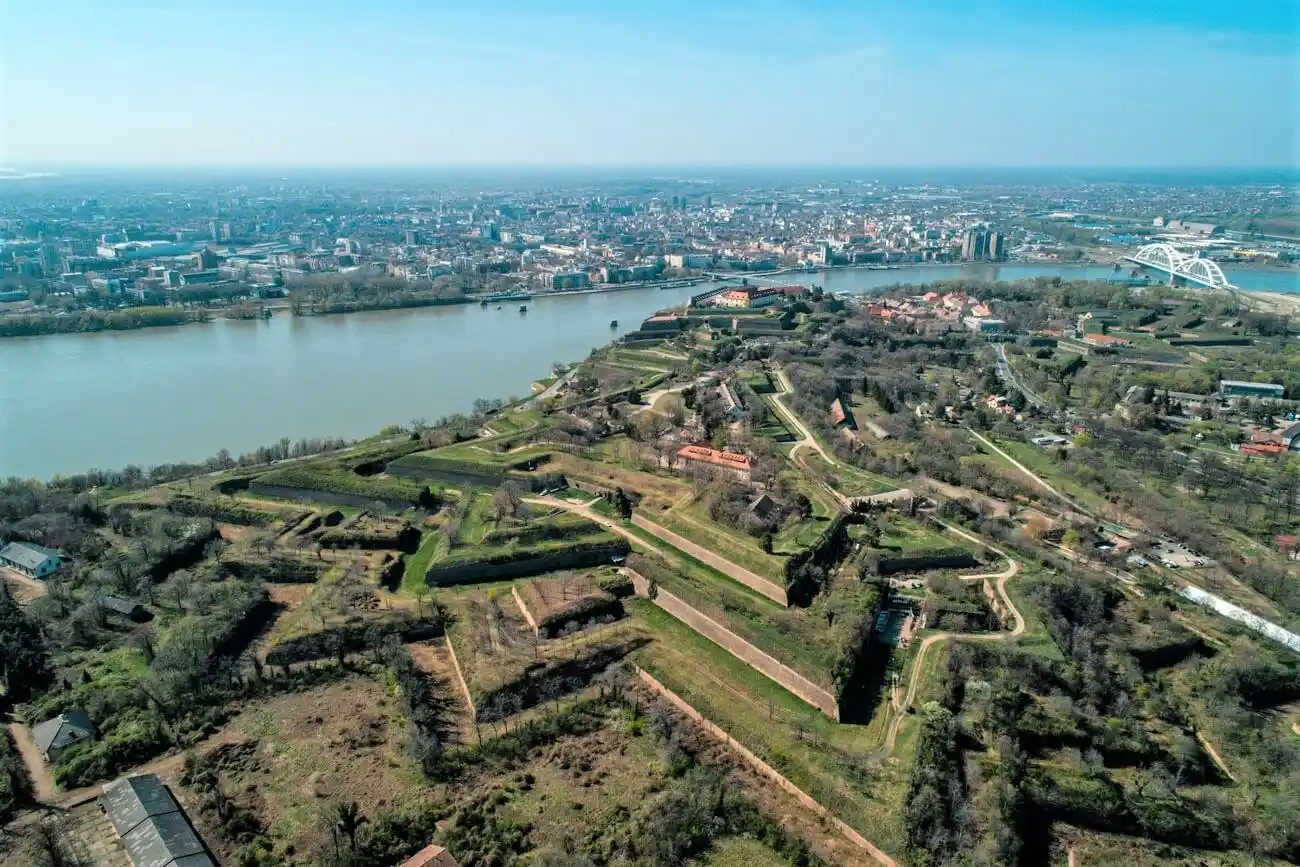 Birds-view-of-Novi-Sad