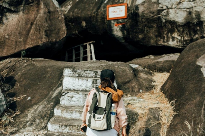 cuoi-tuan-ru-nhau-kham-pha-khu-di-tich-lich-su-doi-tuc-dup-an-giang-13