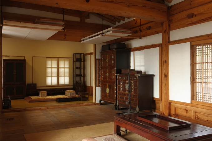 korea_furniture_museum_kinfolk_cityguide__001-2000x1333-2309