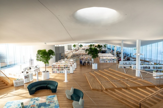 Quang cảnh bên trong của thư viện. Ảnh: Oodi Helsinki Central Libary
