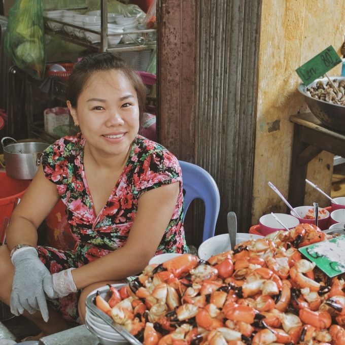 Chị chủ quán vô cùng dễ thương ! Nguồn ảnh: Tùng Nguyễn