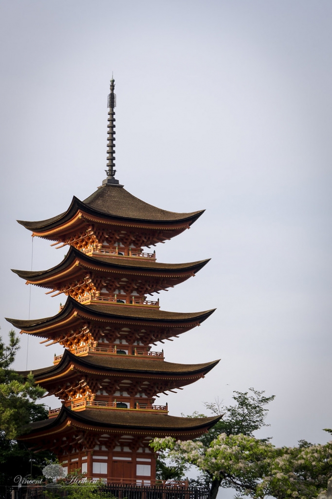 Tháp 5 tầng Gojunoto