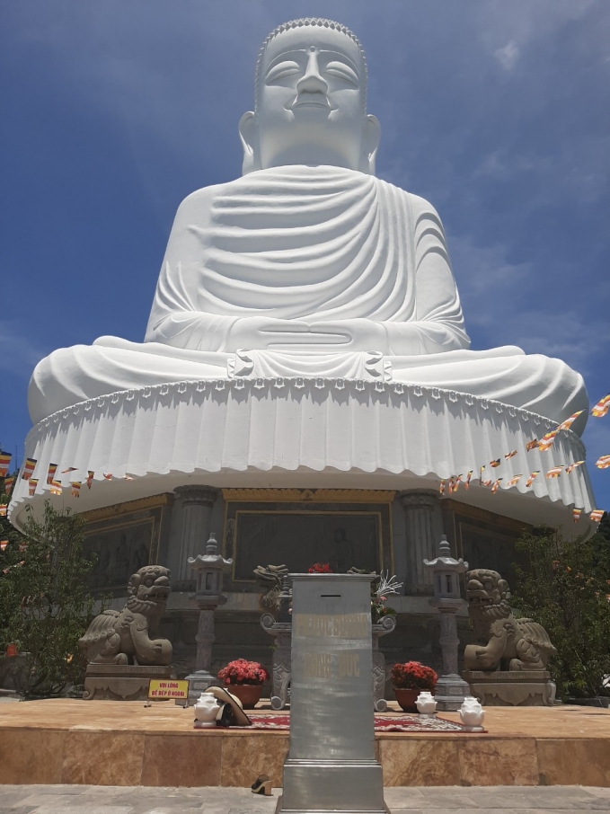 linh-ung-ba-na2