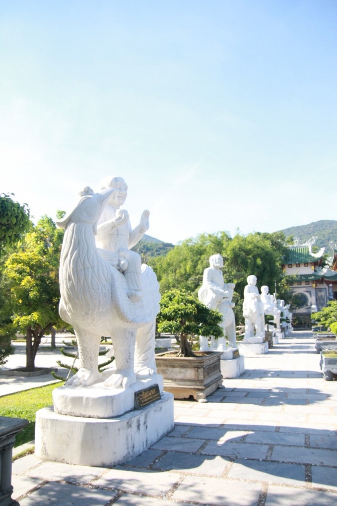 linh-ung5
